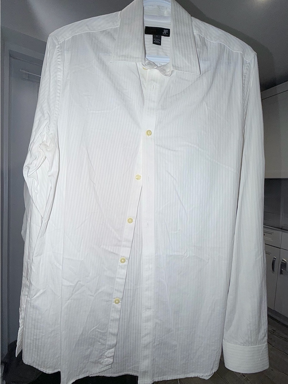 jf j.ferrar White Men's Dress Shirt with Subtle Stripe